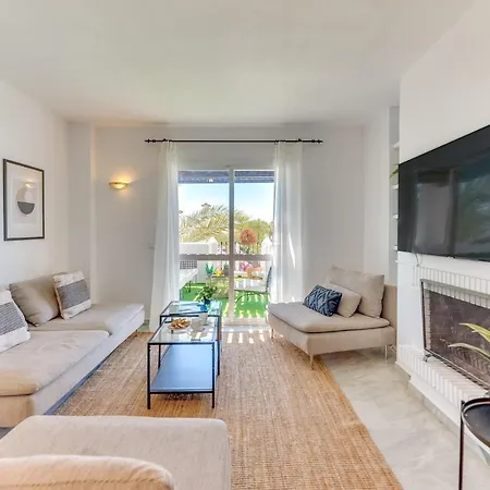 Spacious Penthouse In Naranjos - Up To 6 Guests! Lägenhet Marbella
